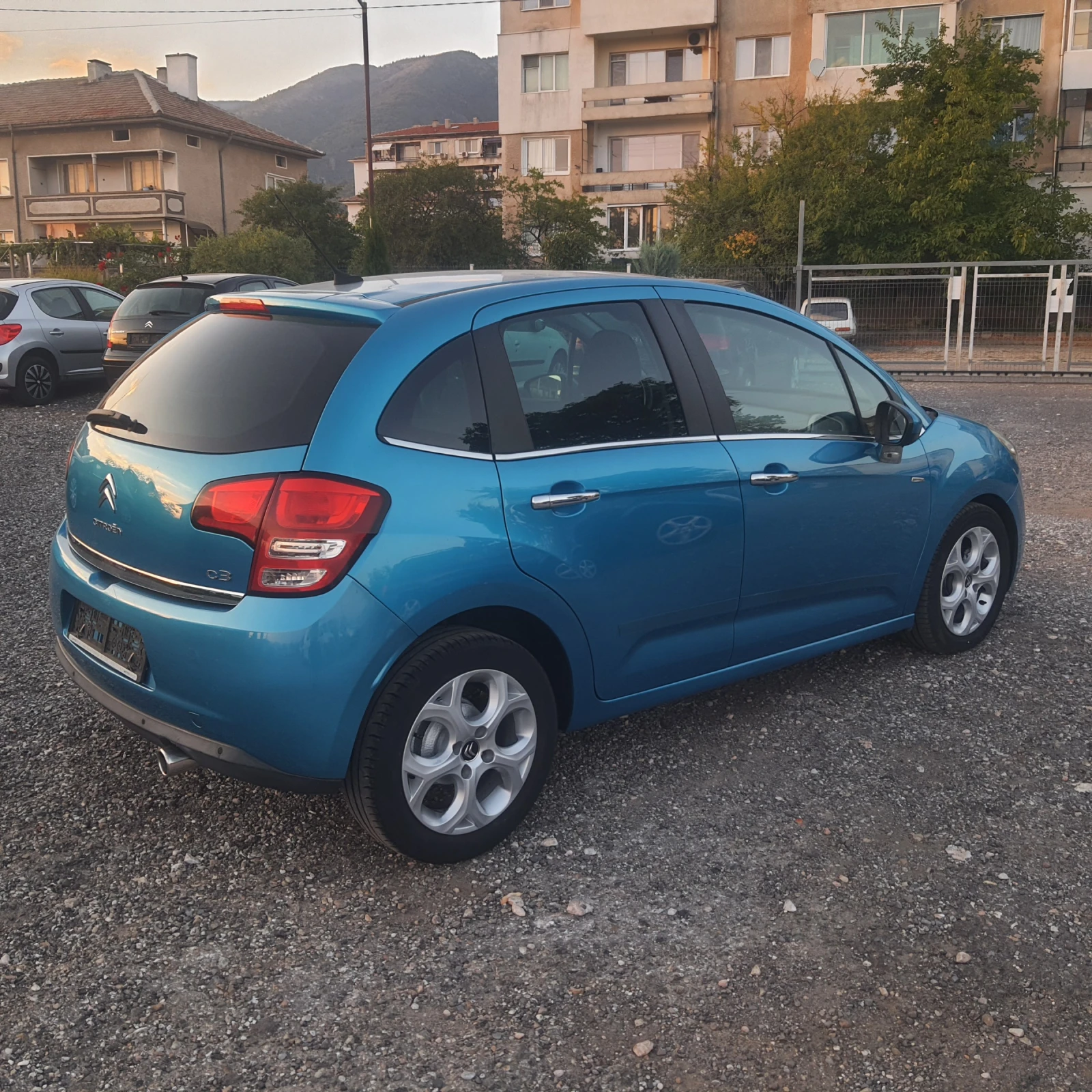 Citroen C3 1.6HDI-Exclusive - изображение 6 | Auto.bg Citroen C3 1.6HDI-Exclusive - изображение 6