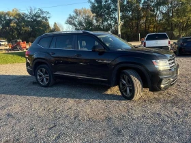 VW Atlas R-LINE* Highline * CARFAX * ОПЦИЯ ЗА ФИНАНСИРАНЕ | Auto.bg — изображение 3 VW Atlas R-LINE* Highline * CARFAX * ОПЦИЯ ЗА ФИНАНСИРАНЕ | Auto.bg — изображение 3