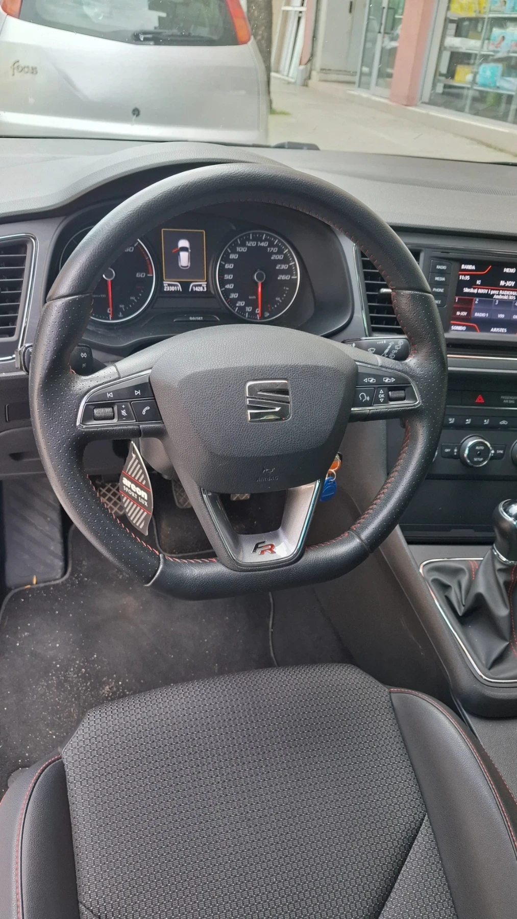 Seat Leon 2.0 TDI 150 LED - изображение 8 | Auto.bg Seat Leon 2.0 TDI 150 LED - изображение 8