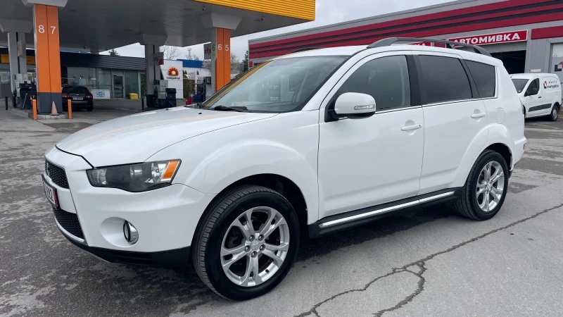 Mitsubishi Outlander 2.0i  - 13500 лв. / 6902.44 € - 88757940 1 | Car24.bg Mitsubishi Outlander 2.0i  - 13500 лв. / 6902.44 € - 88757940 1