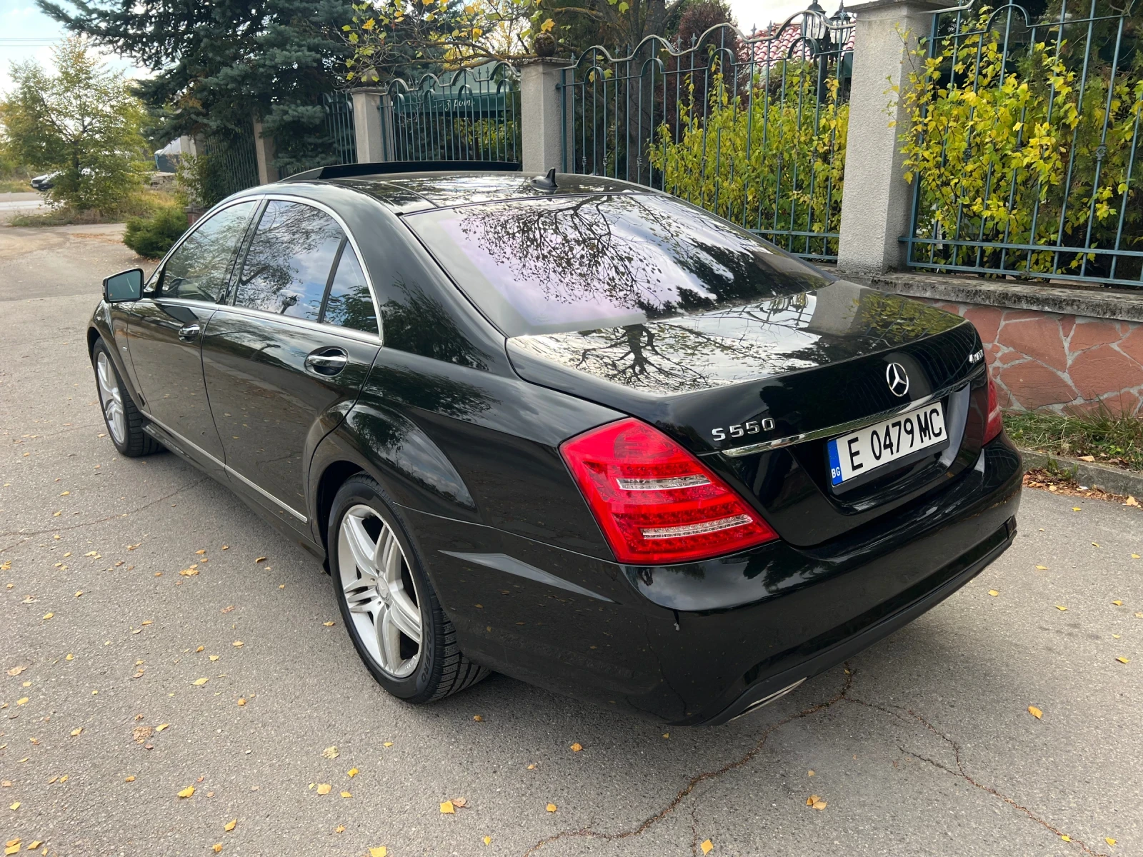 Mercedes-Benz S 550 AMG 4 Matic Panorama - изображение 6 | Auto.bg Mercedes-Benz S 550 AMG 4 Matic Panorama - изображение 6