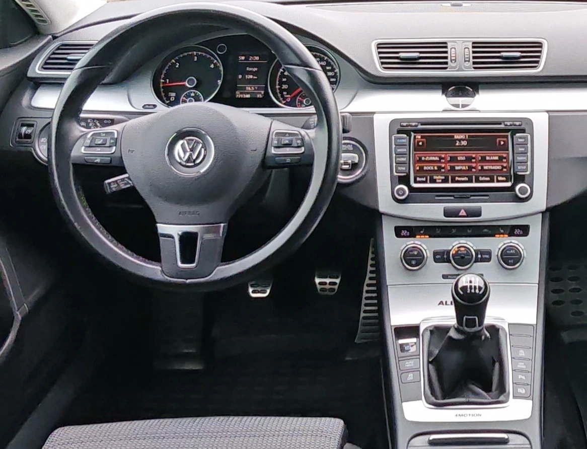 VW Alltrack 2.0TDI* 140к.с* 4x4* HIGHLINE* Bi-Xenon* Camera* N - изображение 9 | Auto.bg VW Alltrack 2.0TDI* 140к.с* 4x4* HIGHLINE* Bi-Xenon* Camera* N - изображение 9