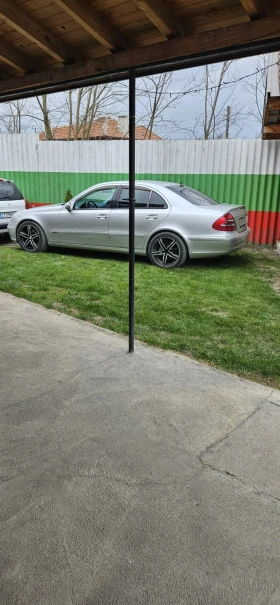 Mercedes-Benz E 320 - 3150 € / 6160.86 лв. - 56237701 4 | Car24.bg Mercedes-Benz E 320 - 3150 € / 6160.86 лв. - 56237701 4