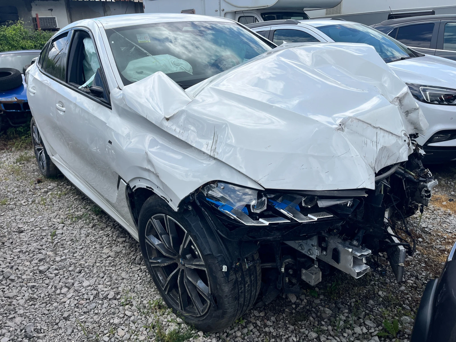 BMW X6 xDrive40i M Sport Mild-Hybrid | Auto.bg — изображение 1 BMW X6 xDrive40i M Sport Mild-Hybrid | Auto.bg — изображение 1