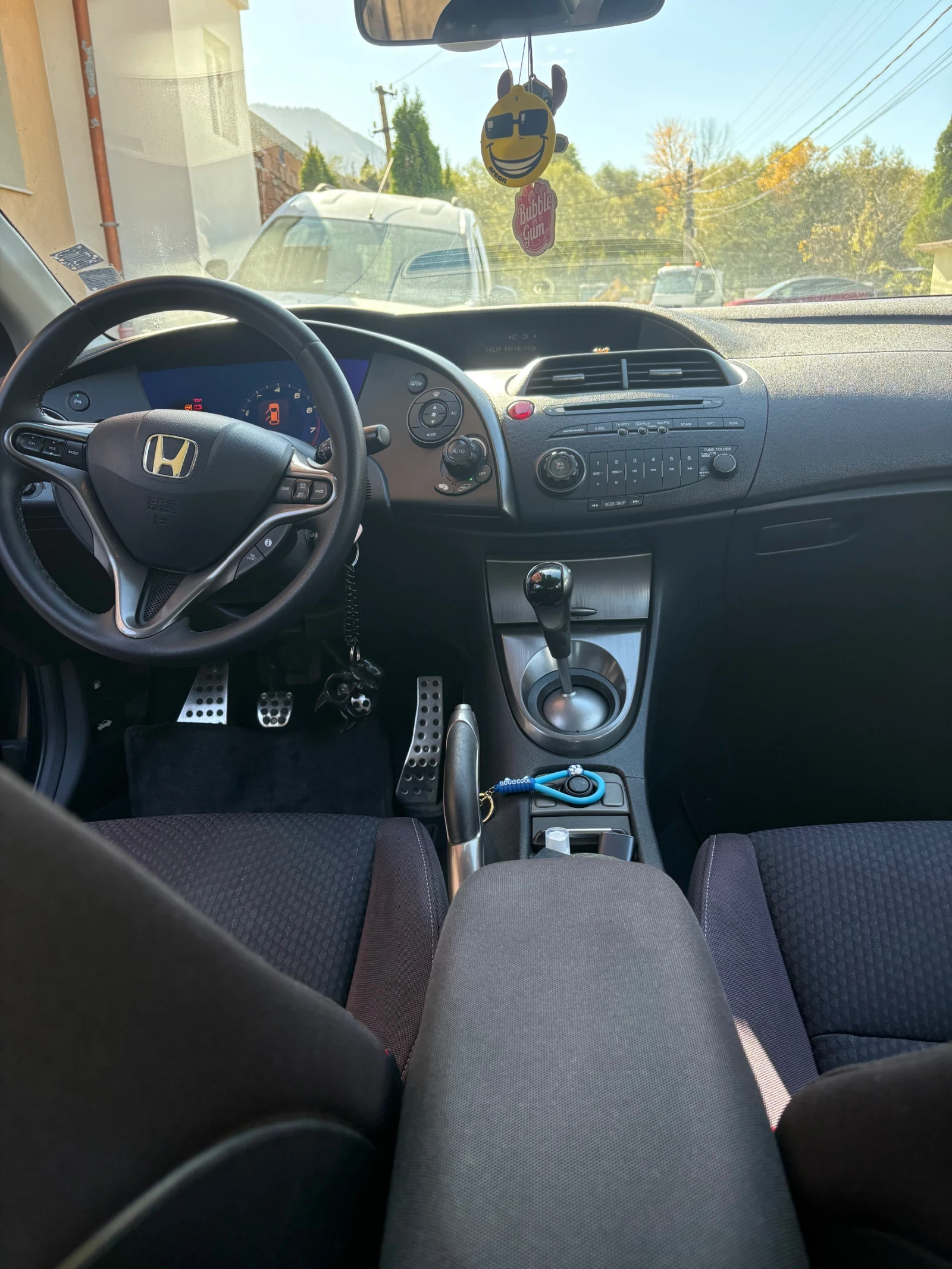 Honda Civic  - изображение 4 | Auto.bg Honda Civic  - изображение 4