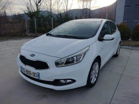 Kia Ceed 1.4 I* Euro 5* 6 ск.* Топ* - Car24.bg Kia Ceed 1.4 I* Euro 5* 6 ск.* Топ*