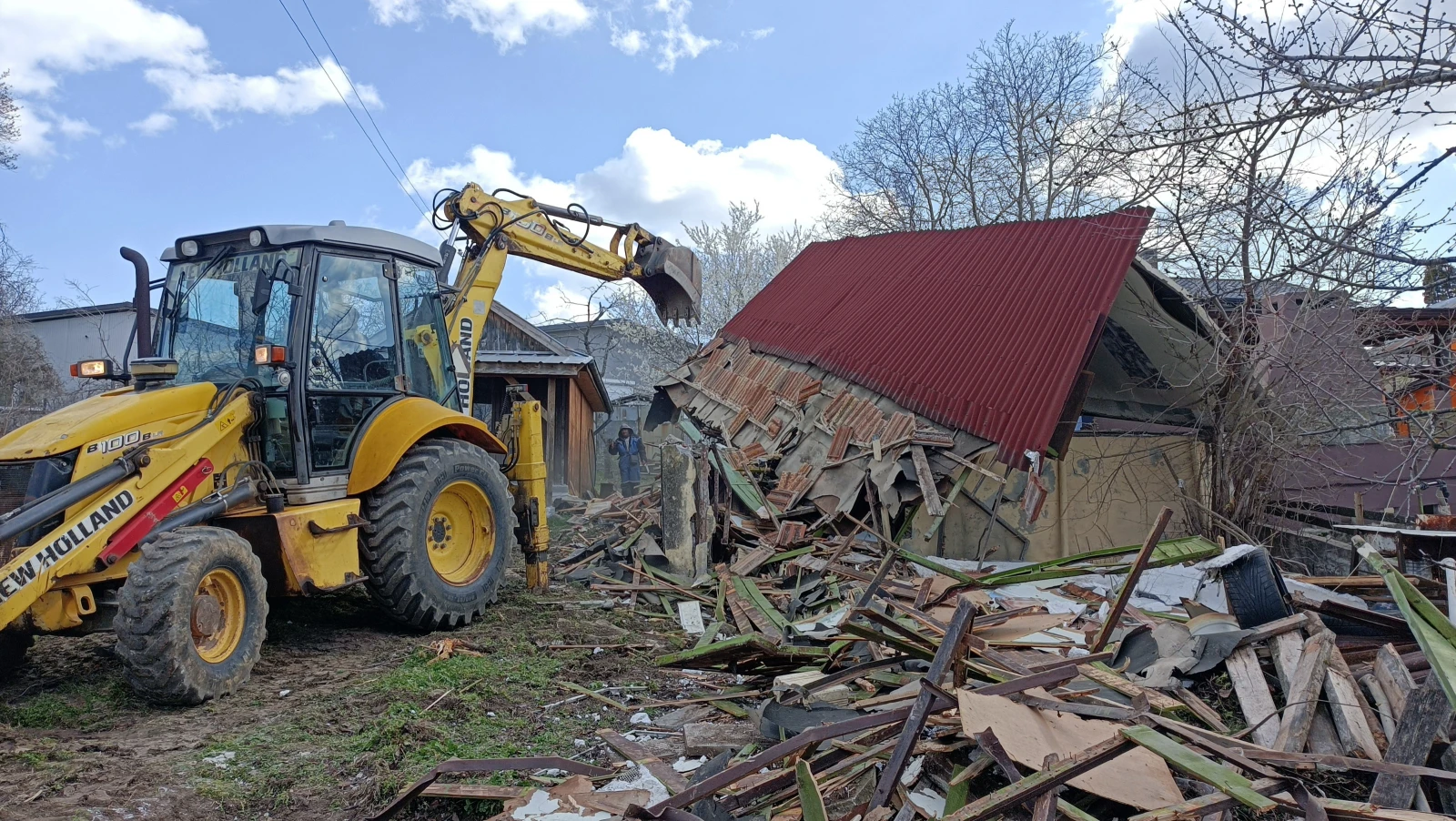 Багер New Holland B100 BLR - изображение 2 | Auto.bg Багер New Holland B100 BLR - изображение 2