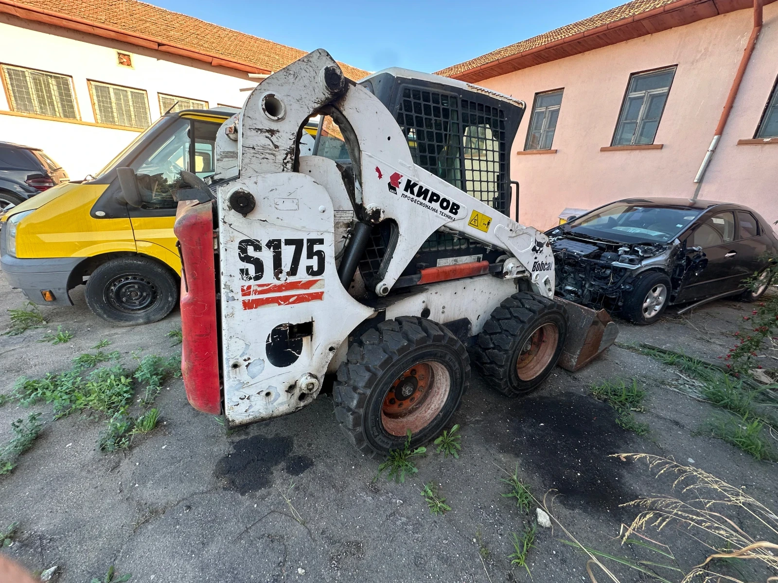 Мини челни товарачи Bobcat S175 - изображение 2 | Auto.bg Мини челни товарачи Bobcat S175 - изображение 2