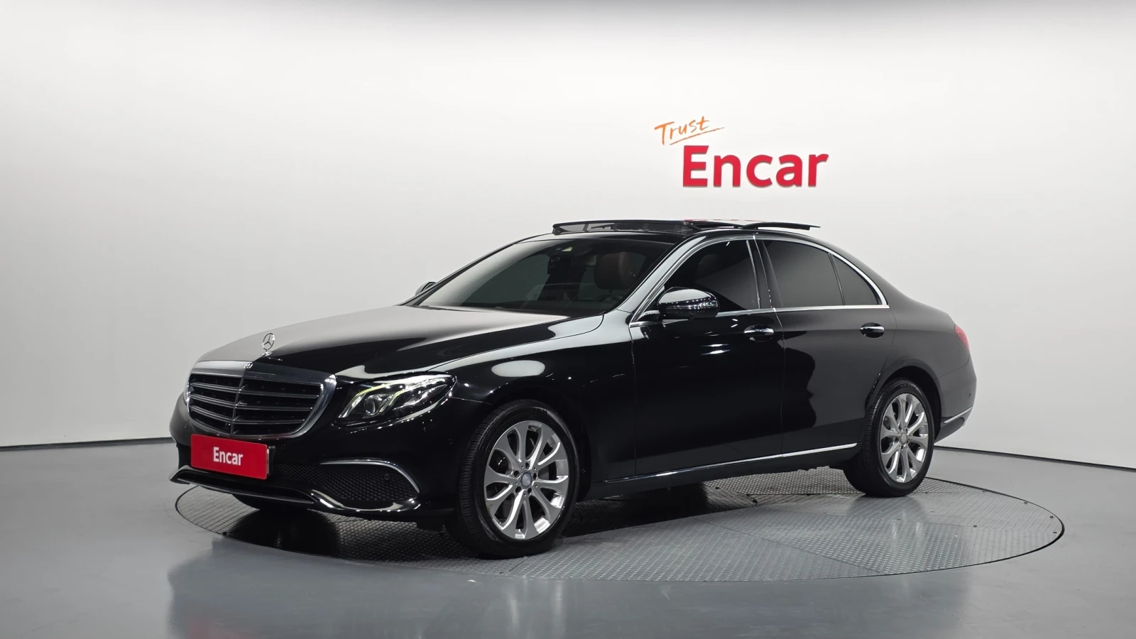 Mercedes-Benz E 300 E300 Exclusive | Auto.bg — изображение 1 Mercedes-Benz E 300 E300 Exclusive | Auto.bg — изображение 1