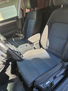 VW Passat СЕРВИЗНА ИСТОРИЯ/ Face Lift/ Plug in хибрид / | Auto.bg — изображение 8 VW Passat СЕРВИЗНА ИСТОРИЯ/ Face Lift/ Plug in хибрид / | Auto.bg — изображение 8