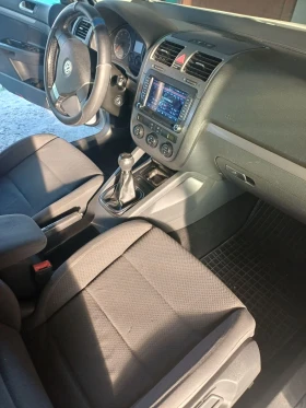 VW Golf Лек Автомобил | Auto.bg — изображение 12 VW Golf Лек Автомобил | Auto.bg — изображение 12