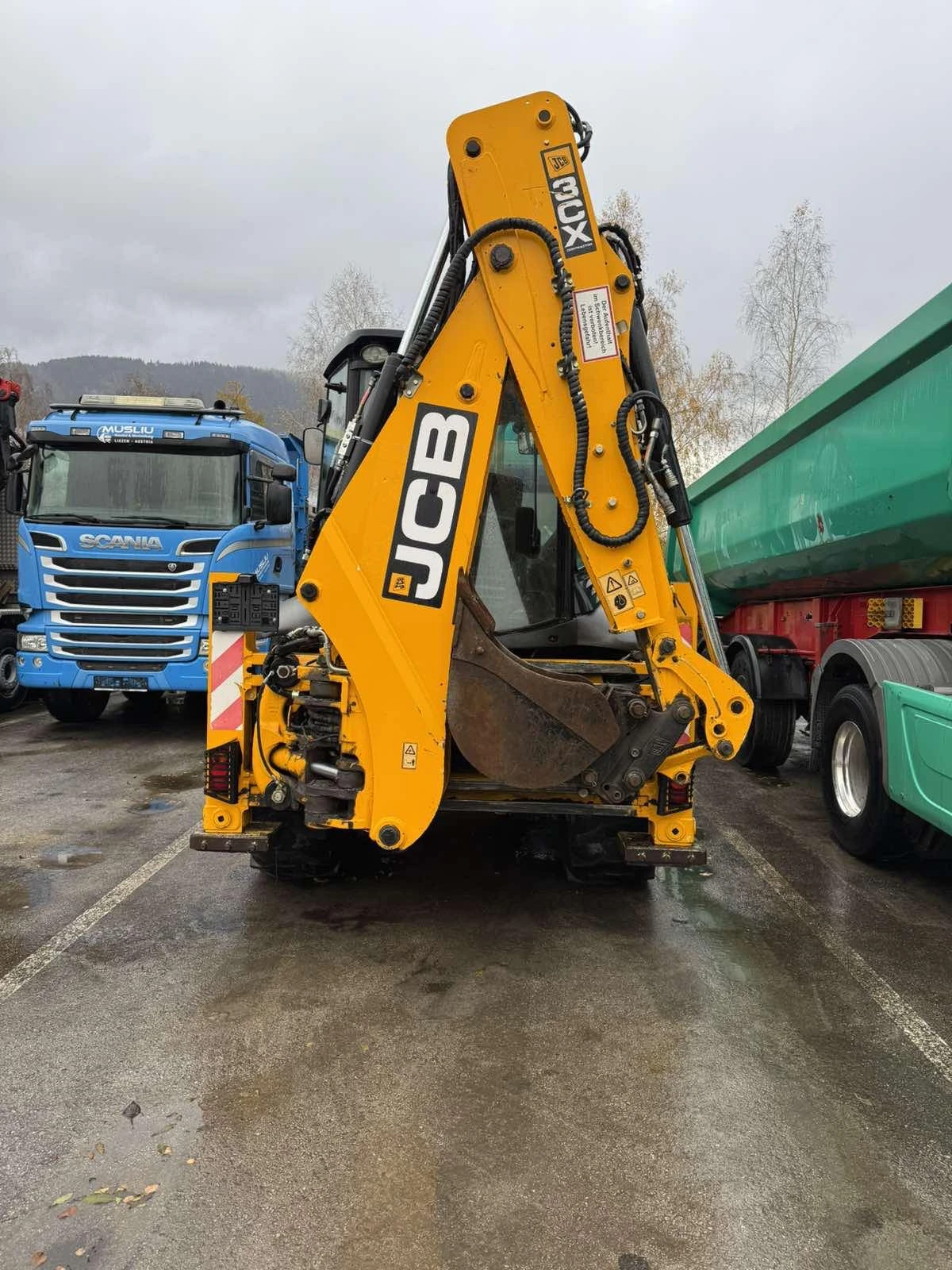 Багер JCB 3CX - Комбиниран багер - изображение 3 | Auto.bg Багер JCB 3CX - Комбиниран багер - изображение 3