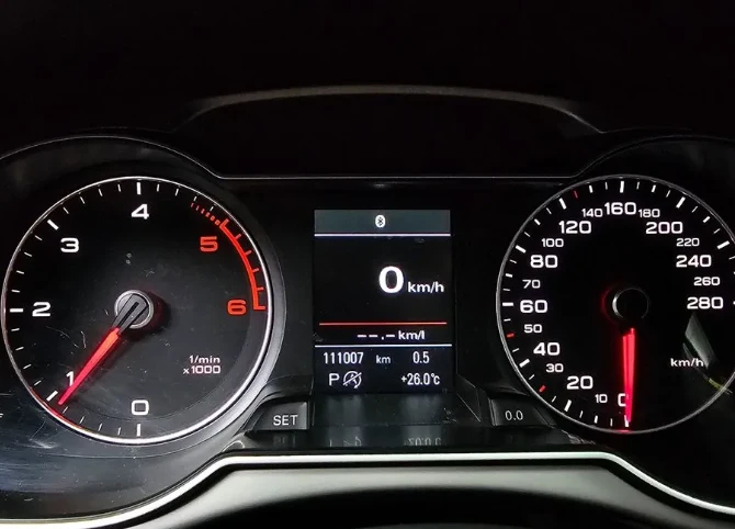 Audi A4 2.0 TDI Quattro - изображение 8 | Auto.bg Audi A4 2.0 TDI Quattro - изображение 8