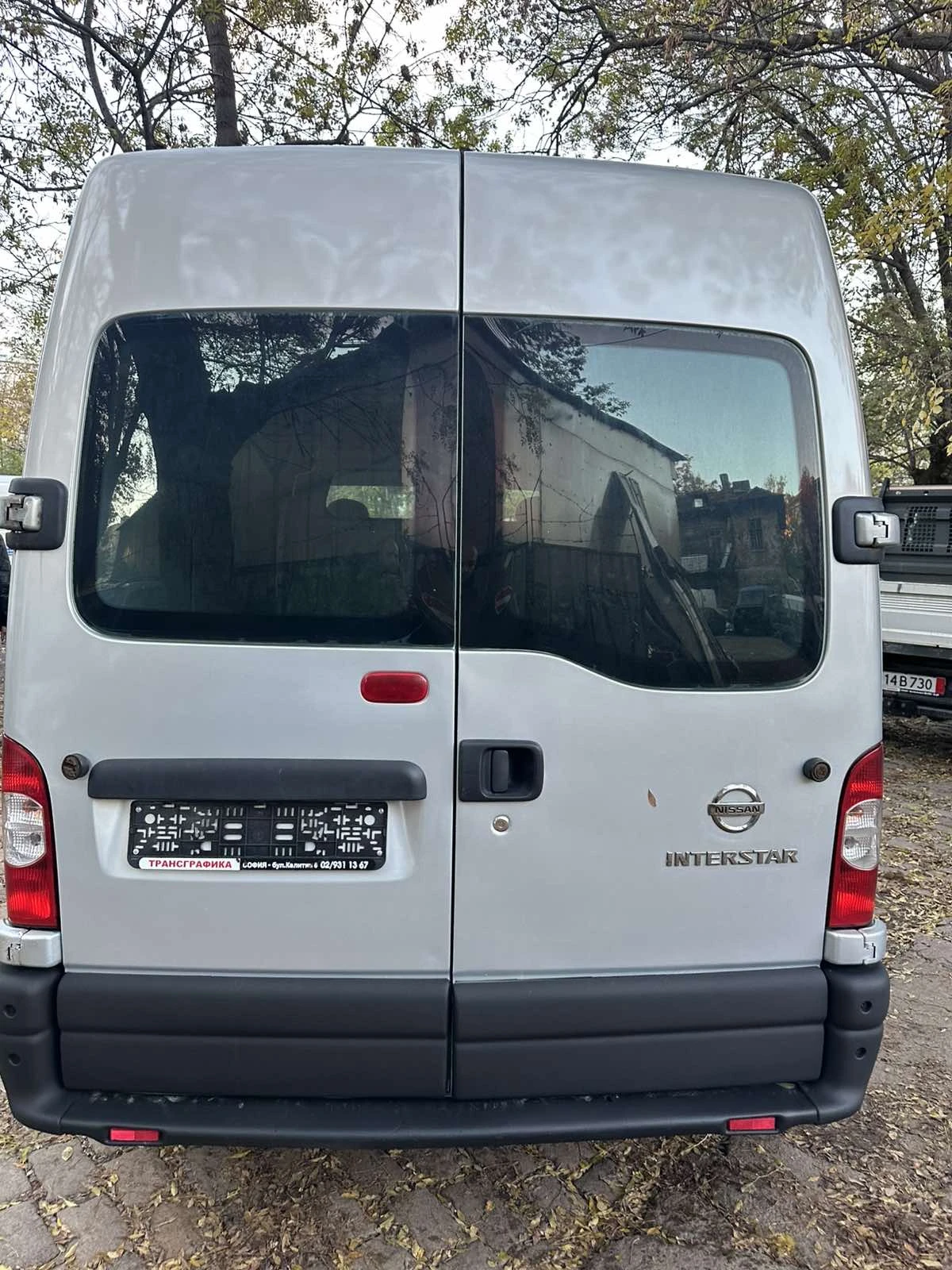 Nissan Interstar 2, 5 dci - изображение 4 | Auto.bg Nissan Interstar 2, 5 dci - изображение 4