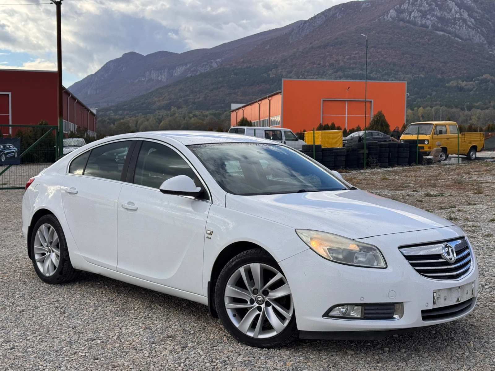 Opel Insignia 2.0D / НА ЧАСТИ | Auto.bg — изображение 1 Opel Insignia 2.0D / НА ЧАСТИ | Auto.bg — изображение 1