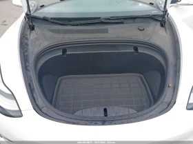 Tesla Model 3 U U All Wheel Drive - 31700 лв. / 16207.95 € - 64447610 17 | Car24.bg Tesla Model 3 U U All Wheel Drive - 31700 лв. / 16207.95 € - 64447610 17