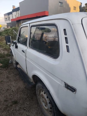 Lada Niva - 900 € / 1760.25 лв. - 99839735 3 | Car24.bg Lada Niva - 900 € / 1760.25 лв. - 99839735 3