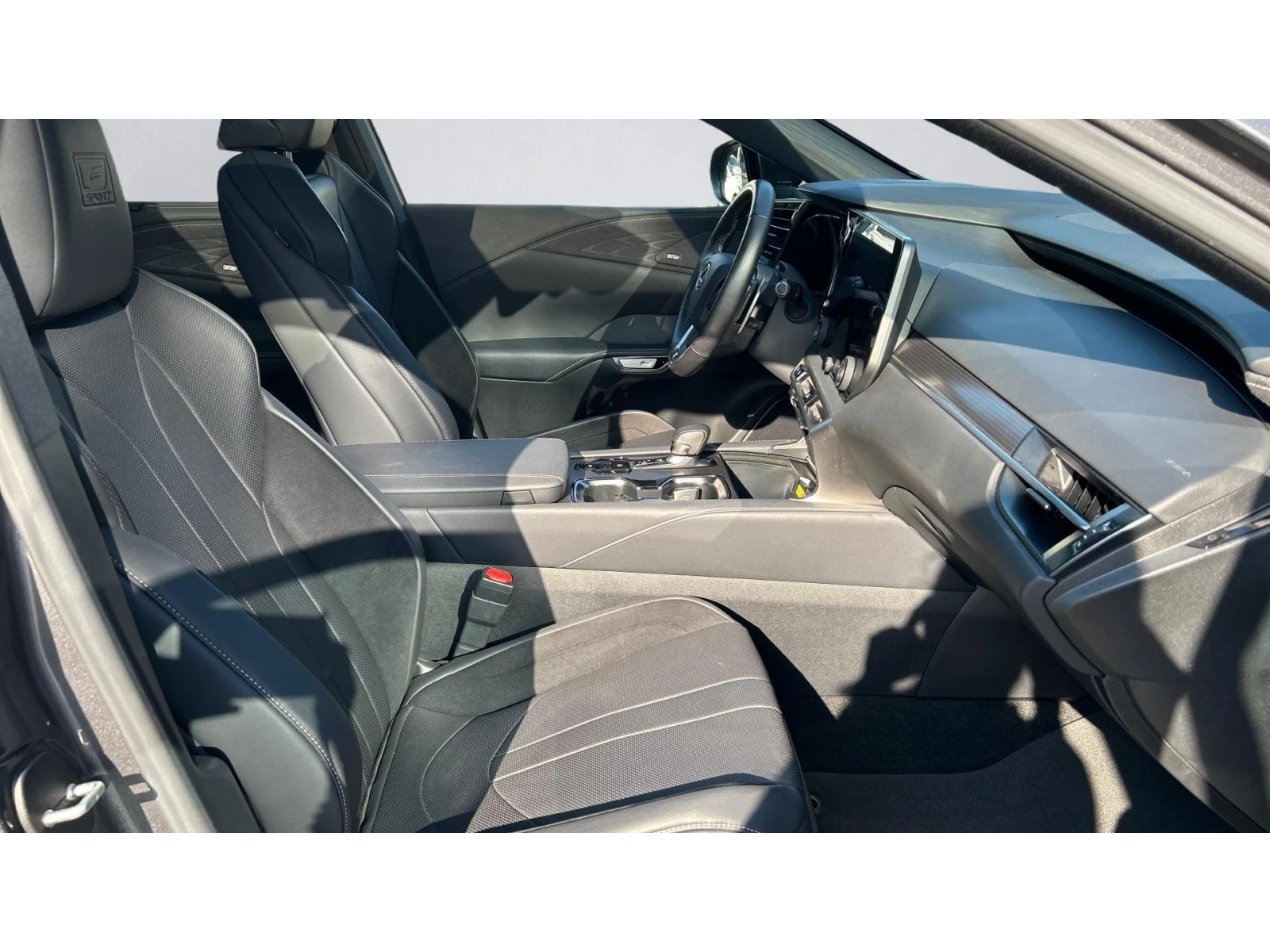 Lexus RX 500h Месечна вноска от 845 | Auto.bg — изображение 1 Lexus RX 500h Месечна вноска от 845 | Auto.bg — изображение 1