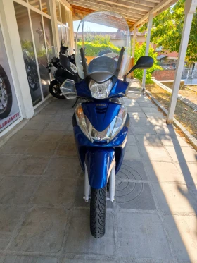 Honda Sh undefined | Auto.bg — изображение 5 Honda Sh undefined | Auto.bg — изображение 5