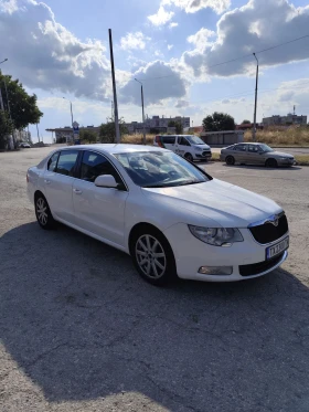 Skoda Superb Хечбек | Auto.bg — изображение 2 Skoda Superb Хечбек | Auto.bg — изображение 2