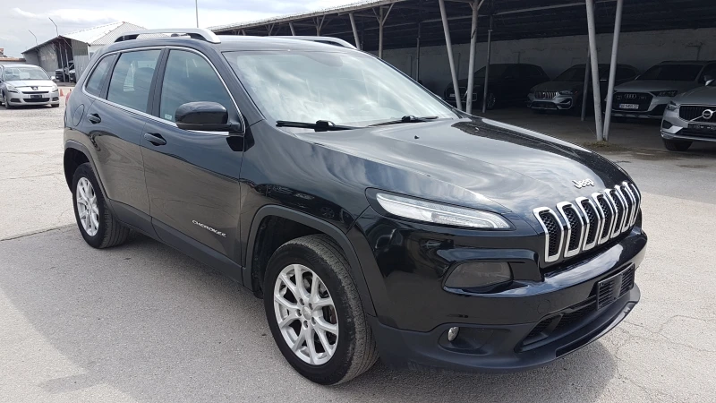 Jeep Cherokee 2.0TDI 4×4 - 10200 € / 19949.47 лв. - 83703035 1 | Car24.bg Jeep Cherokee 2.0TDI 4×4 - 10200 € / 19949.47 лв. - 83703035 1