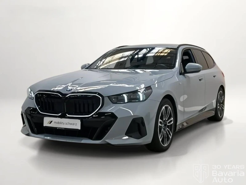 BMW 540 d Touring xDrive M Sport Paket - 64500 € / 126151.04 лв. - 29995341 1 | Car24.bg BMW 540 d Touring xDrive M Sport Paket - 64500 € / 126151.04 лв. - 29995341 1
