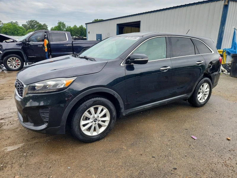 Kia Sorento 2.4l Lx - 8900 € / 17406.89 лв. - 13475201 1 | Car24.bg Kia Sorento 2.4l Lx - 8900 € / 17406.89 лв. - 13475201 1
