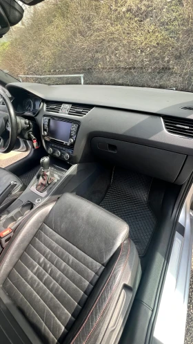 Skoda Octavia WRS - 11999 € / 23468.00 лв. - 35093158 12 | Car24.bg Skoda Octavia WRS - 11999 € / 23468.00 лв. - 35093158 12