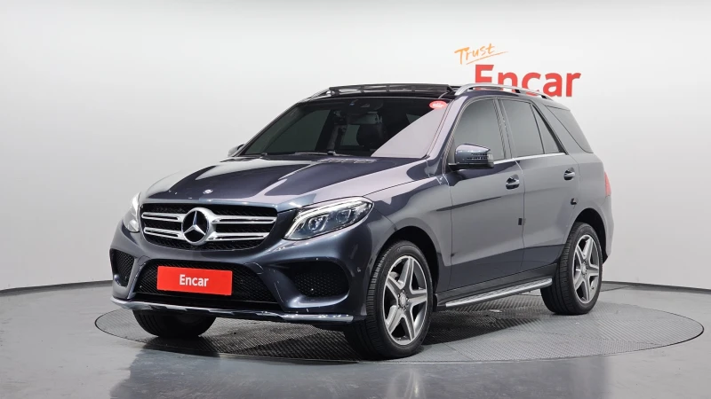 Mercedes-Benz GLE 350 4Matic AMG PACK * КАМЕРА * ОБДУХ * ПАНО - 19970 € / 39057.93 лв. - 10077294 1 | Car24.bg Mercedes-Benz GLE 350 4Matic AMG PACK * КАМЕРА * ОБДУХ * ПАНО - 19970 € / 39057.93 лв. - 10077294 1