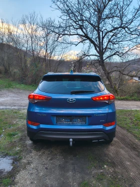 Hyundai Tucson 1.6 GDI, 4х4, бенз., автомат., 119 000 км. - 27990 лв. / 14311.06 € - 24935192 6 | Car24.bg Hyundai Tucson 1.6 GDI, 4х4, бенз., автомат., 119 000 км. - 27990 лв. / 14311.06 € - 24935192 6