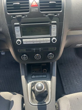 VW Golf 2.0TDI 140kc 4x4 | Auto.bg — изображение 12 VW Golf 2.0TDI 140kc 4x4 | Auto.bg — изображение 12