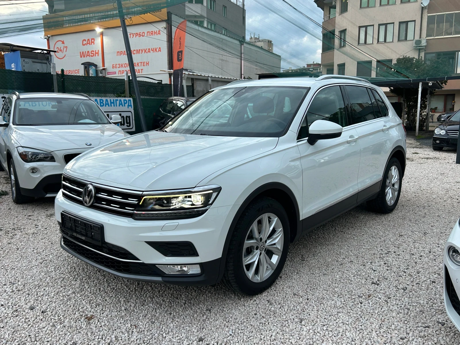 VW Tiguan 2.0 TDI DSG 4MOTION - изображение 3 | Auto.bg VW Tiguan 2.0 TDI DSG 4MOTION - изображение 3