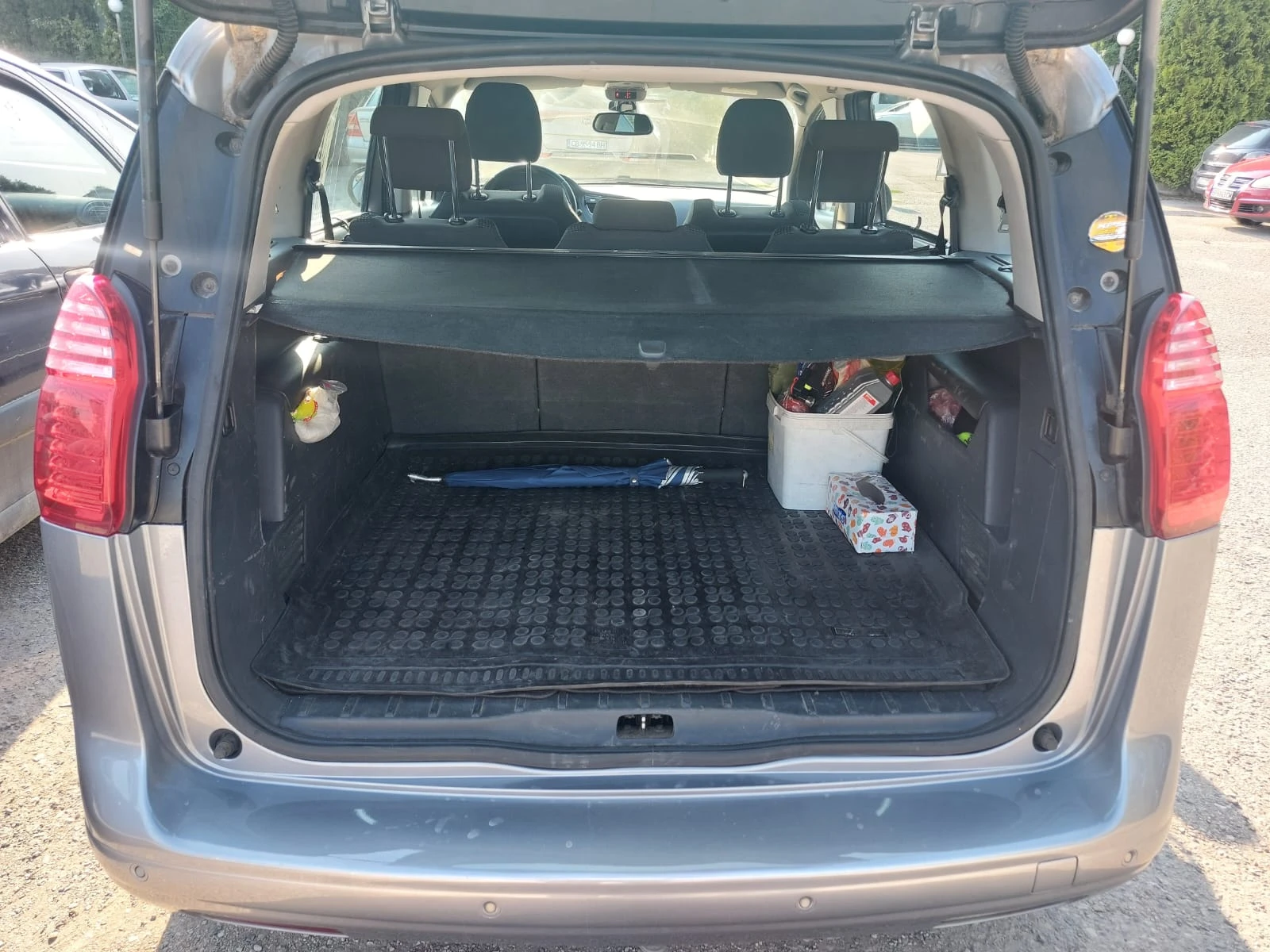 Peugeot 5008 1.6-BLUEHDI - изображение 6 | Auto.bg Peugeot 5008 1.6-BLUEHDI - изображение 6