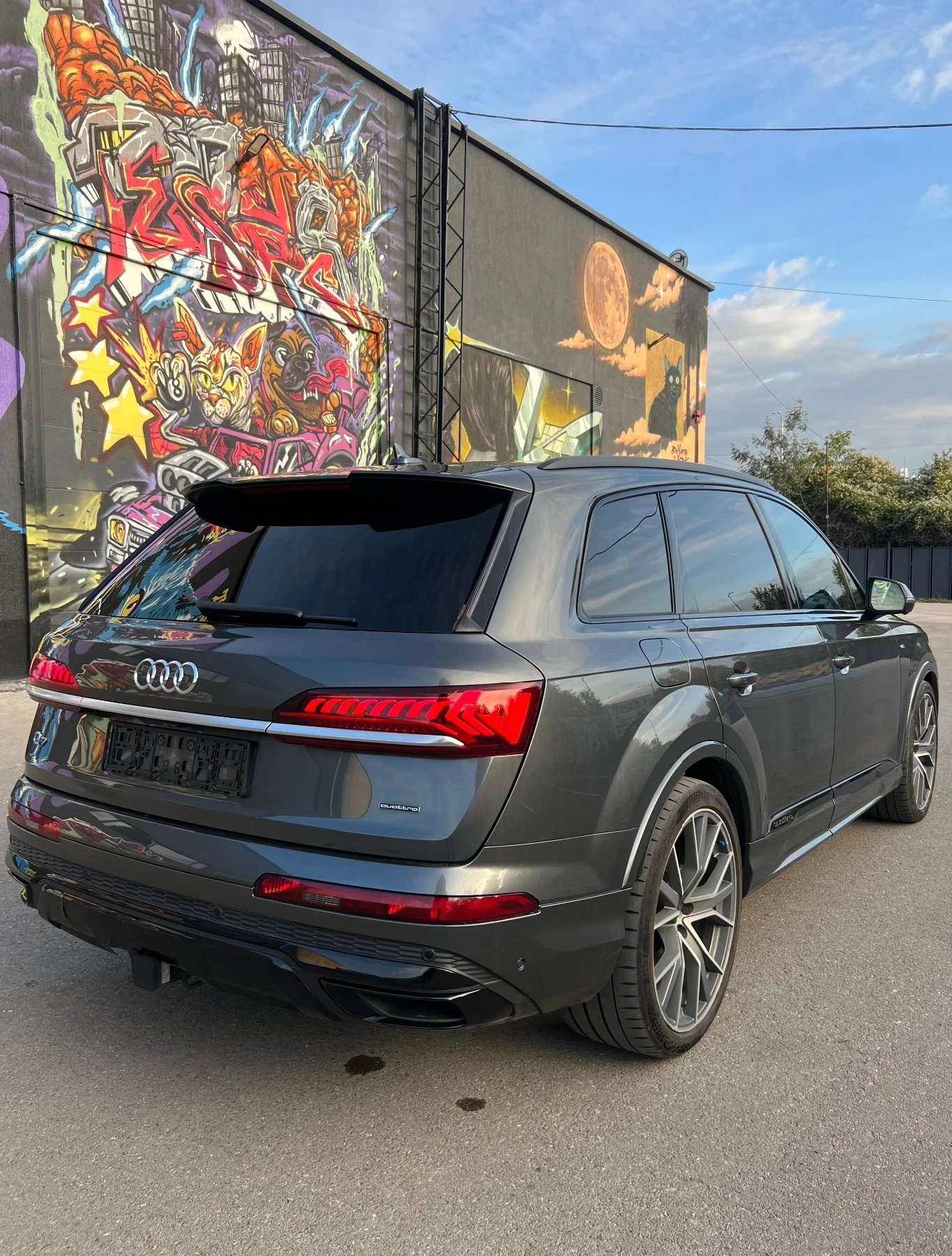 Audi Q7 55 TFSI S-Line Mild Hybrid B&O - изображение 5 | Auto.bg Audi Q7 55 TFSI S-Line Mild Hybrid B&O - изображение 5