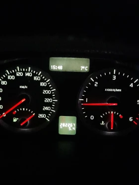 Volvo V50 - 2500 € / 4889.57 лв. - 66824021 1 | Car24.bg Volvo V50 - 2500 € / 4889.57 лв. - 66824021 1