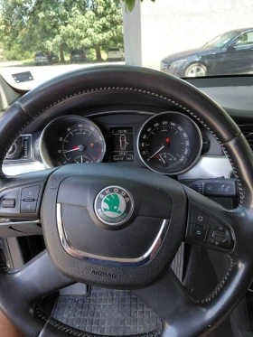 Skoda Superb 1.8 TSI | Auto.bg — изображение 4 Skoda Superb 1.8 TSI | Auto.bg — изображение 4