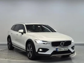 Volvo V60 Cross Country B5 Pro AWD