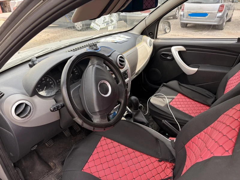 Dacia Sandero 1.5 dCi 75 к.с. - 1700 € - 99498745 1 | Car24.bg Dacia Sandero 1.5 dCi 75 к.с. - 1700 € - 99498745 1