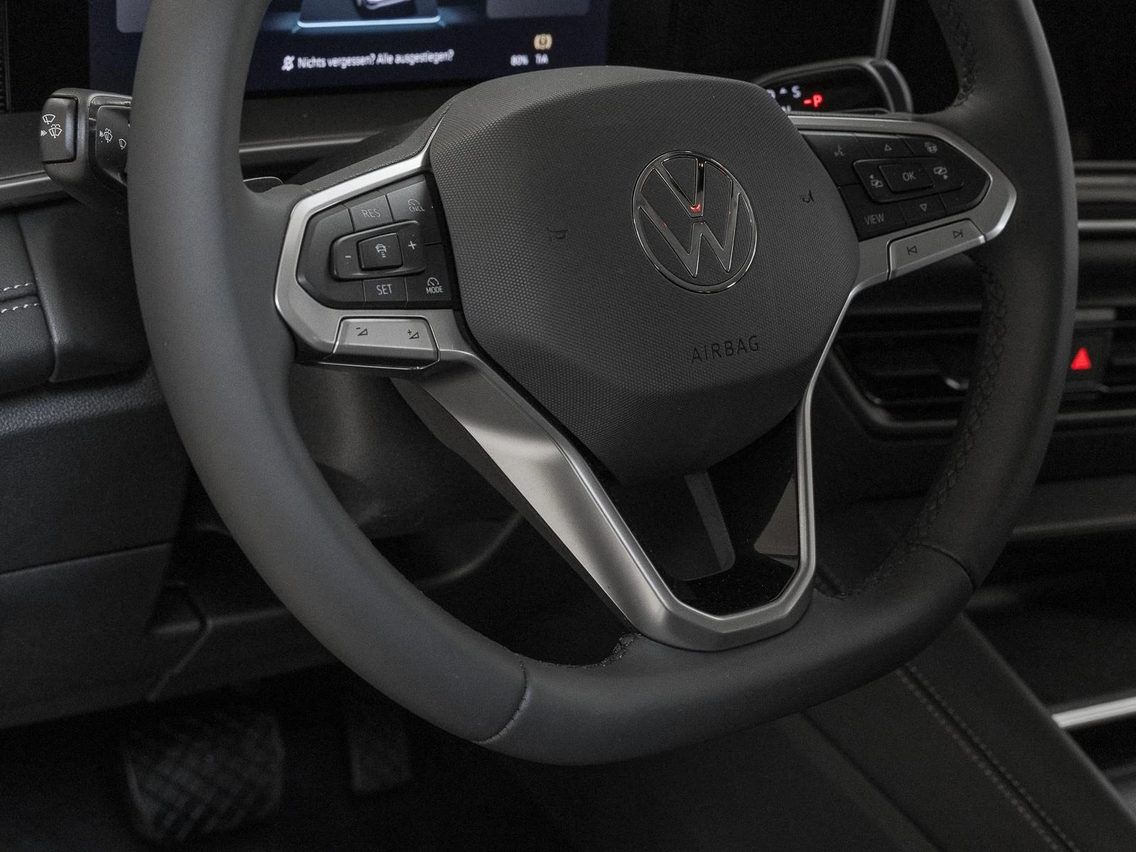 VW Tayron 2.0 TDI DSG LIFE 360 CAMERA ACC LED KEYLESS - изображение 4 | Auto.bg VW Tayron 2.0 TDI DSG LIFE 360 CAMERA ACC LED KEYLESS - изображение 4