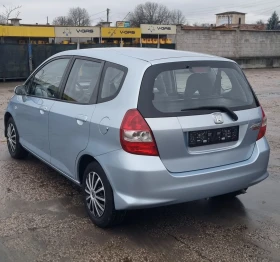 Honda Jazz 1.2 DSSI 77к.с. Като Нова!!! - 6499 лв. / 3322.89 € - 22673571 7 | Car24.bg Honda Jazz 1.2 DSSI 77к.с. Като Нова!!! - 6499 лв. / 3322.89 € - 22673571 7