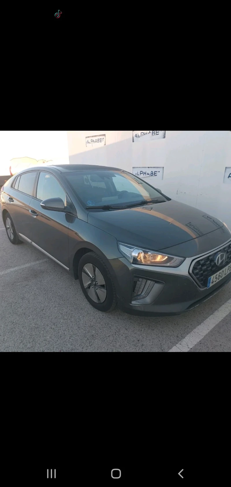 Hyundai Ioniq 1.6 Hybrid FACE NAVI KAMERA - 12999 € - 19271450 1 | Car24.bg Hyundai Ioniq 1.6 Hybrid FACE NAVI KAMERA - 12999 € - 19271450 1