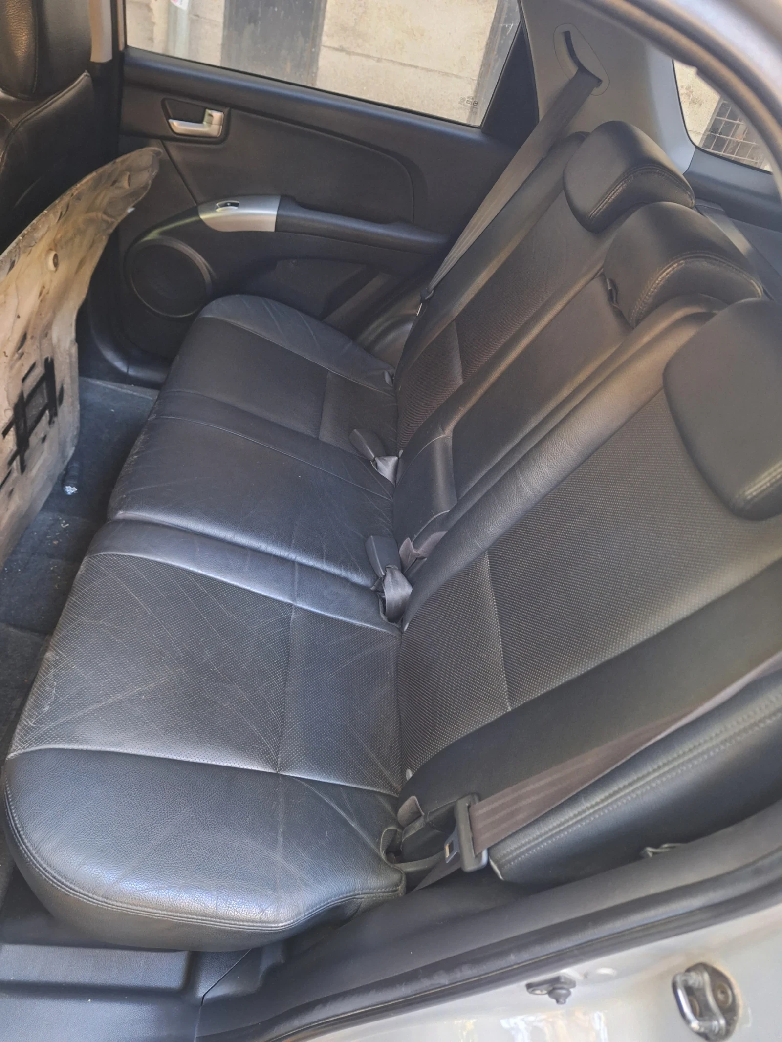 Kia Sportage 2.0crdi На части - изображение 9 | Auto.bg Kia Sportage 2.0crdi На части - изображение 9