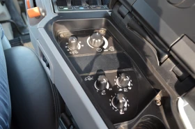 Трактор New Holland T8.435 Autocommand | Auto.bg — изображение 13 Трактор New Holland T8.435 Autocommand | Auto.bg — изображение 13