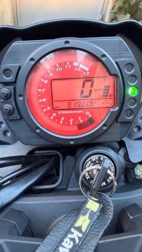 Kawasaki Z 750 | Auto.bg — изображение 15 Kawasaki Z 750 | Auto.bg — изображение 15