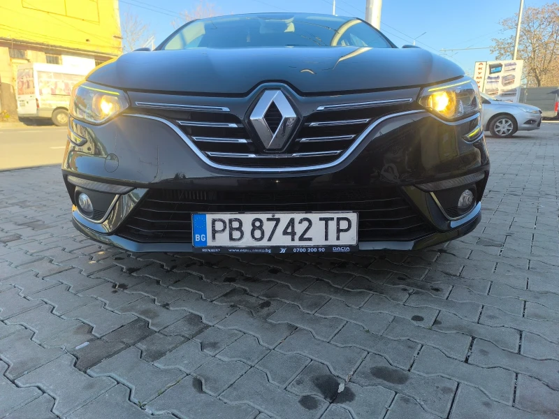 Renault Megane 1, 6 - 6000 € / 11734.98 лв. - 10348601 1 | Car24.bg Renault Megane 1, 6 - 6000 € / 11734.98 лв. - 10348601 1