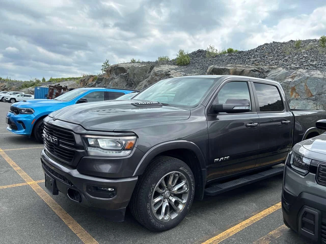 Dodge RAM 1500 * Laramie * АВТОКРЕДИТ БЕЗ ПЪРВОНАЧАЛНА ВНОСКА* | Auto.bg — изображение 1 Dodge RAM 1500 * Laramie * АВТОКРЕДИТ БЕЗ ПЪРВОНАЧАЛНА ВНОСКА* | Auto.bg — изображение 1