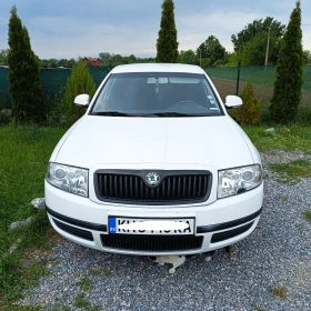 Снимка Skoda Superb