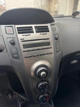 Toyota Yaris 1.33 vvti clima 101 кс. - 6700 лв. / 3425.66 € - 64621818 11 | Car24.bg Toyota Yaris 1.33 vvti clima 101 кс. - 6700 лв. / 3425.66 € - 64621818 11