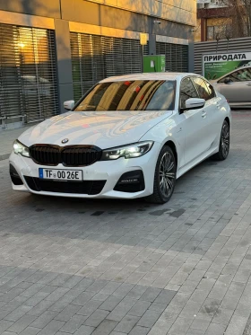 BMW 320 Plug-in Hybrid М пакет Алкантара Черен таван - Car24.bg BMW 320 Plug-in Hybrid М пакет Алкантара Черен таван