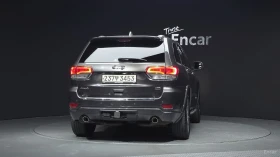Jeep Grand cherokee OVERLAND CARPLAY ДИСТРОНИК СЛЕДЕНЕ НА ЛЕНТИ | Auto.bg — изображение 4 Jeep Grand cherokee OVERLAND CARPLAY ДИСТРОНИК СЛЕДЕНЕ НА ЛЕНТИ | Auto.bg — изображение 4